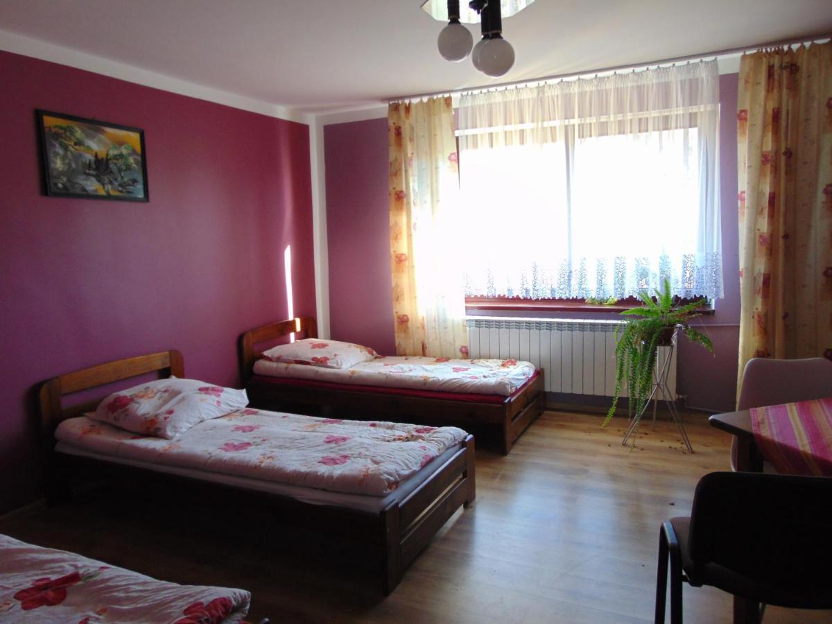 Villa Pod Roza Kasina Wielka Exterior foto
